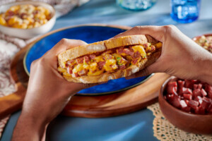 Mac & cheese Induveca Sandwich